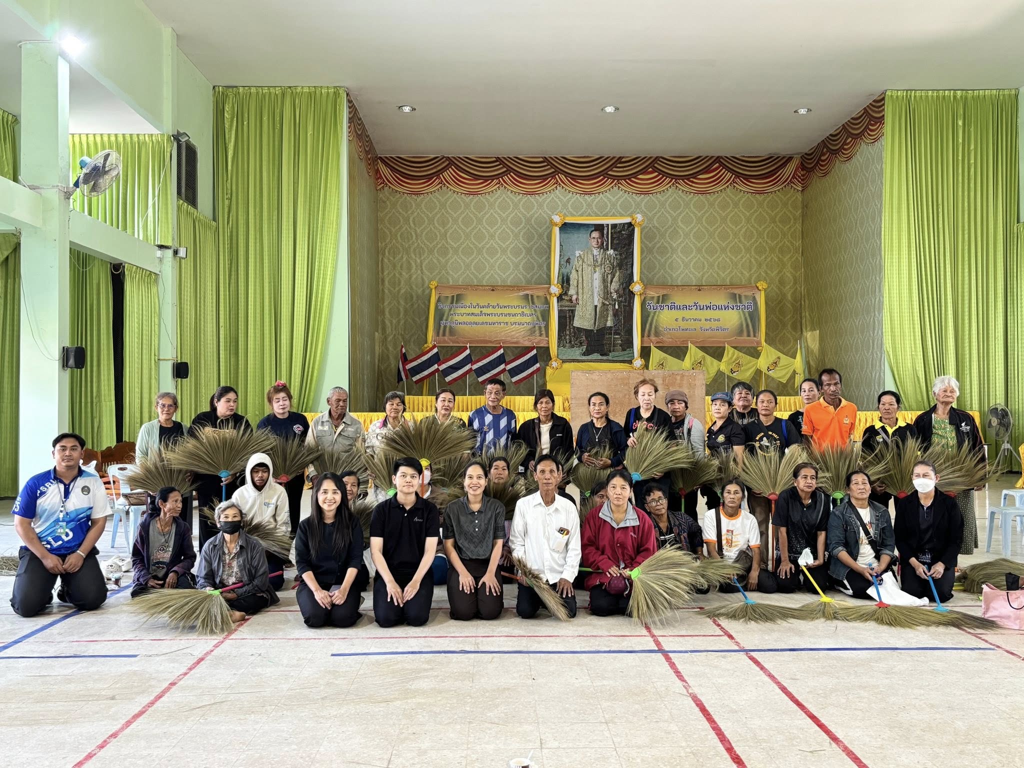 พช.โพทะเล จังหวัดพิจิตร ดำเนินโครงการสร้างสัมมาชีพชุมชนครัวเรือนที่ได้รับผลกระทบด้านอาชีพและรายได้ที่มีศักยภาพและสามารถพัฒนาได้